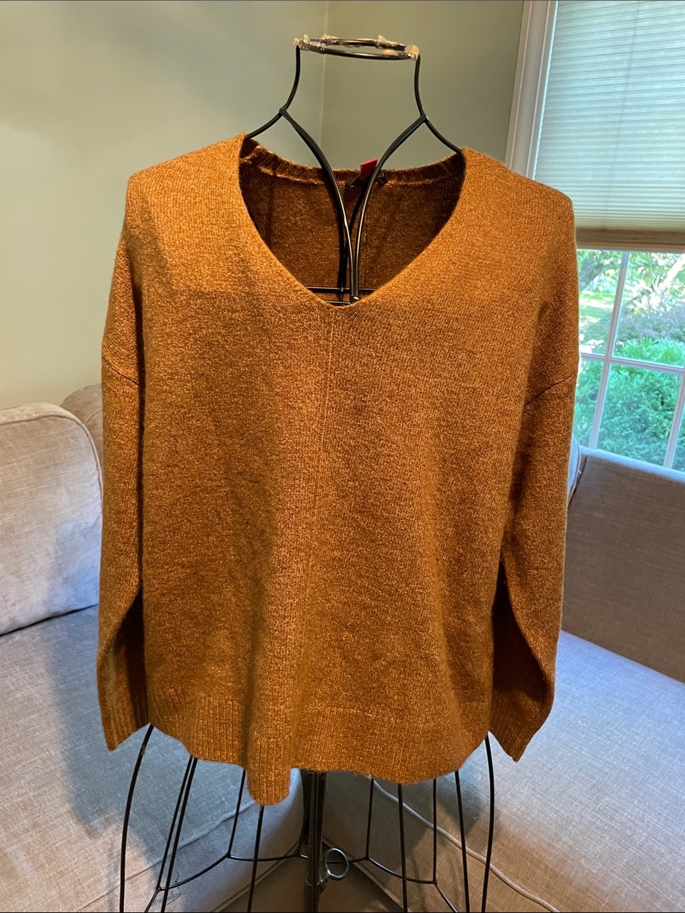 Vince Camuto Women's V-Neck Sweater in Rust Brown
